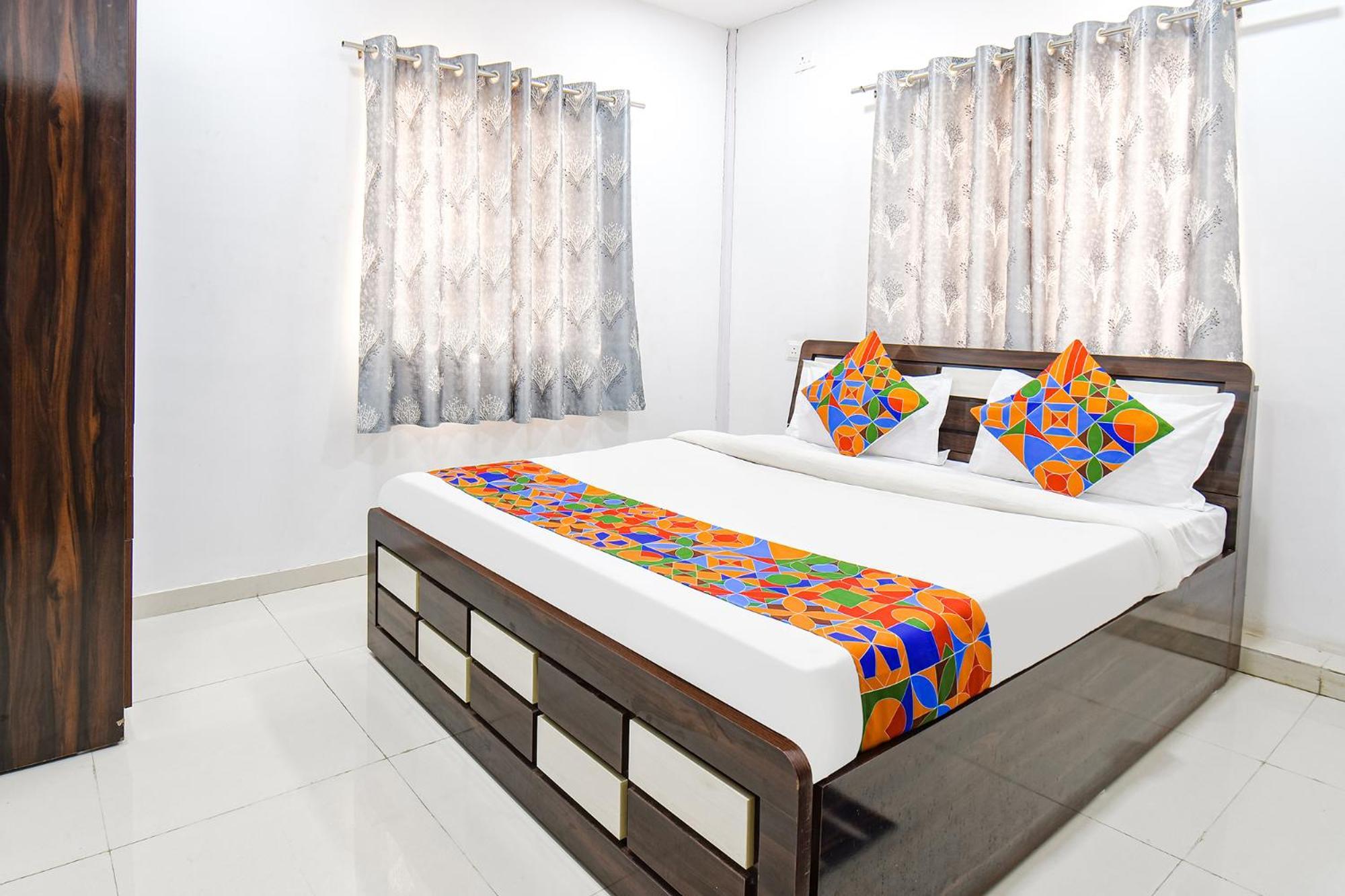 Fabhotel Silver 7 Homes Hinjawadi Exterior foto